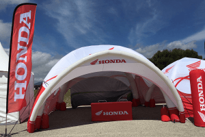 Tente gonflable publicitaire 6x6 pour la marque Honda
