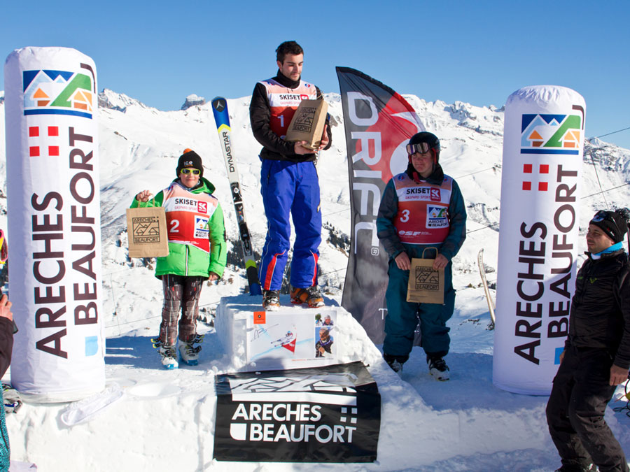 Totem gonflable compétition de ski