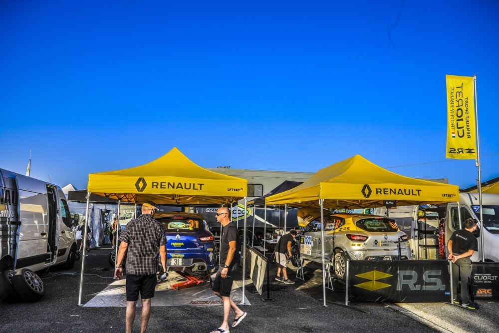 Tente paddock de rallye Renault Sport 3x4,5m