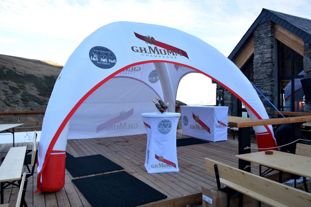 airtent 5x5m gonflable champagne mumm